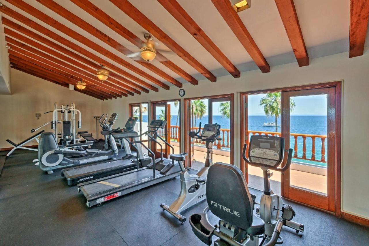 Gorgeous Oceanfront Villa With Panoramic Views Avalon Esterno foto