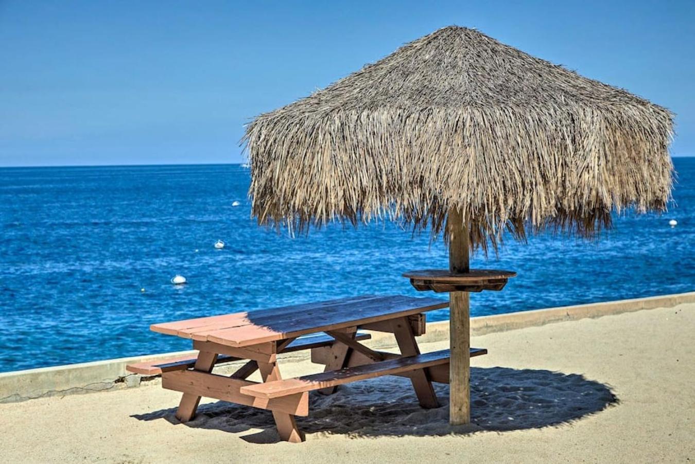 Gorgeous Oceanfront Villa With Panoramic Views Avalon Esterno foto