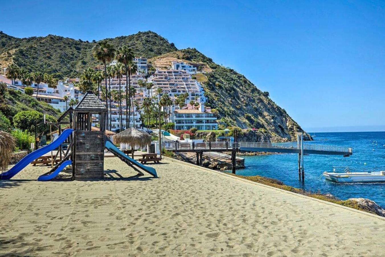 Gorgeous Oceanfront Villa With Panoramic Views Avalon Esterno foto