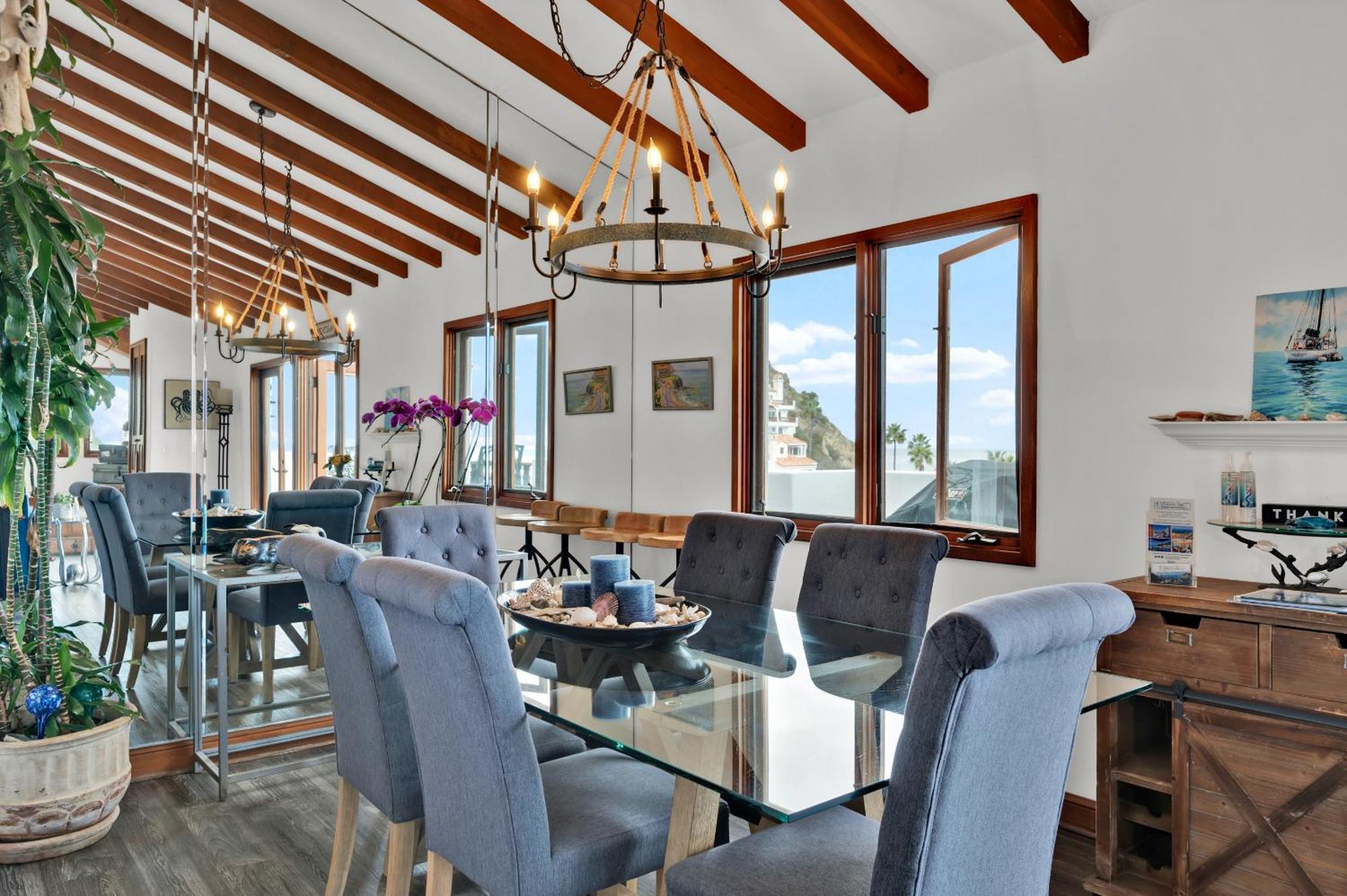 Gorgeous Oceanfront Villa With Panoramic Views Avalon Esterno foto