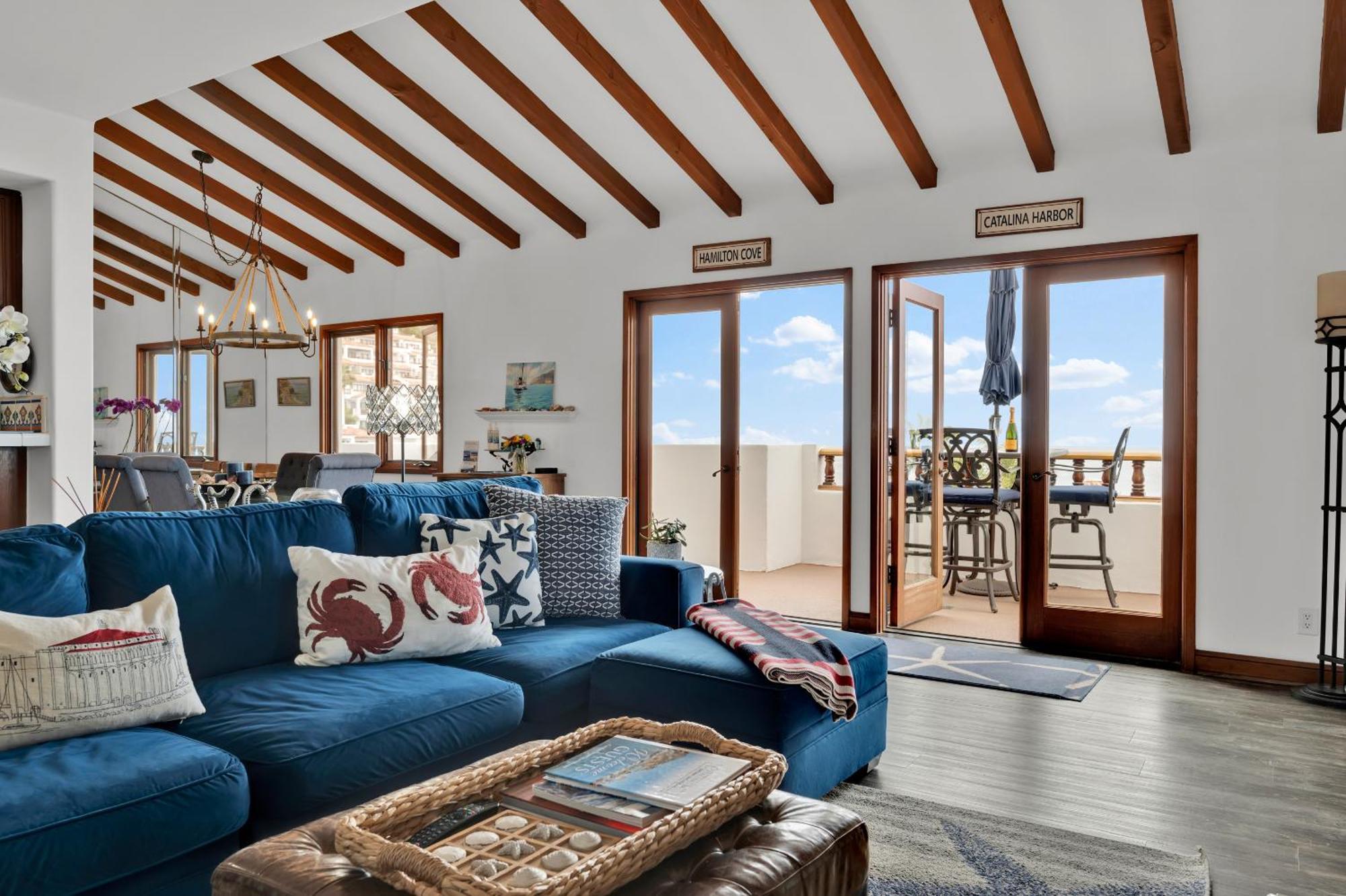 Gorgeous Oceanfront Villa With Panoramic Views Avalon Esterno foto